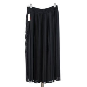 Leslie fay Sportswear black pleated maxi/midi skirt size 14
